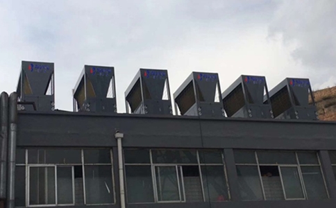 冬季低溫到-20℃度左右時空氣能低溫采暖機可以嗎，能效比怎么樣？